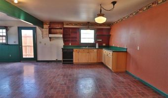 1313 Wyoming Ave, Cody, WY 82414