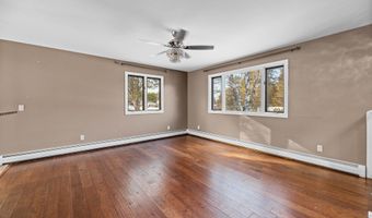 23 Lisa Dr, Barre, VT 05641