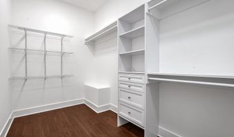 4917 ERIE St, Annandale, VA 22003