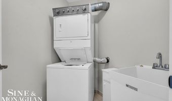 113 Roselawn St, Algonac, MI 48001