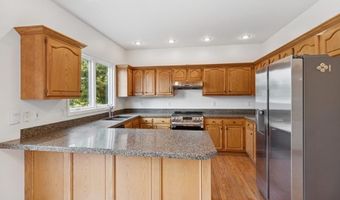 2917 Bayberry Rd, Ames, IA 50014