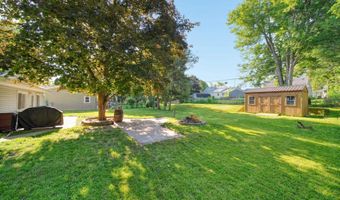 2095 Harold St, Adrian, MI 49221