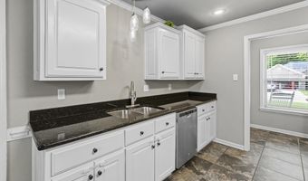 169 Creekside Dr, Austin, AR 72007