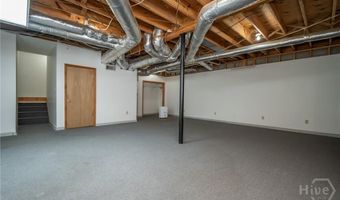 102 Chickadee Ct, Athens, GA 30605