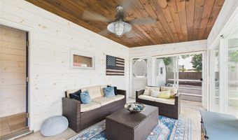 30 Alvin St, Warwick, RI 02886
