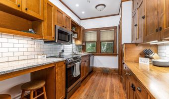 421 N Jefferson St, Lancaster, WI 53813