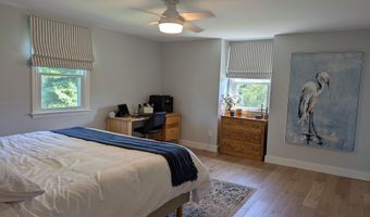 154 West St, Barton, VT 05822