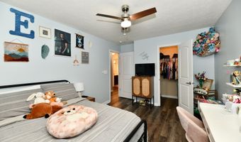 6695 Buhrstone Ln, Avon, IN 46123
