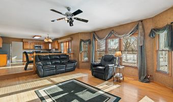 2051 Carlisle St, Algonquin, IL 60102