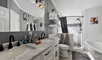 19 Morton Ln, Asheville, NC 28806