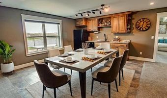 9174 207th Ave, Anamosa, IA 52205