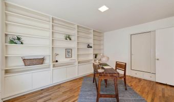 224 Forest Ln, Bellingham, WA 98225