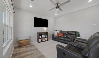 120 Lake Dr, Alma, AR 72921