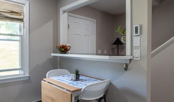 46 Broadview Ave, Auburn, ME 04210