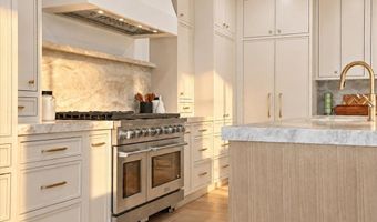 3091 Red Springs Dr, Las Vegas, NV 89135