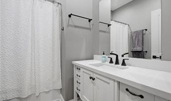360 Johnson Rd SE, Adairsville, GA 30103