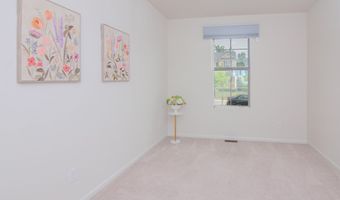 2888 Dillon Dr, Ann Arbor, MI 48105
