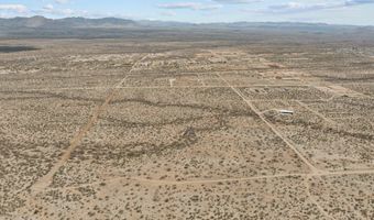 W Saguaro Hill B-2 Road, Congress, AZ 85332