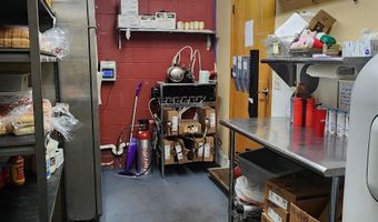 604 W 7th St, Atlantic, IA 50022