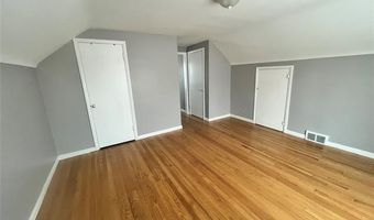 7208 Rosedale Blvd, Allen Park, MI 48101