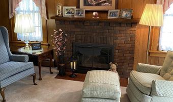 766 W Clark St, Berne, IN 46711