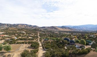 6535 Juniper Crest Rd, Agua Dulce, CA 91390