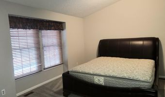 1660 Pond Shore Dr, Ann Arbor, MI 48108