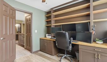 5080 Newpark Dr NW, Acworth, GA 30101
