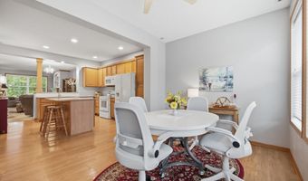 1610 Riverspointe Ct, Anoka, MN 55303
