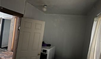 936 Schuyler St, Utica, NY 13502