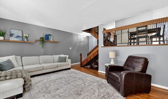 48 WINGED FOOT Dr, Reading, PA 19607