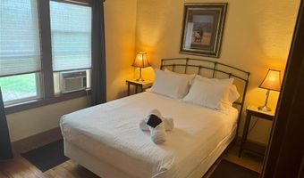 719 16th St, Cody, WY 82414