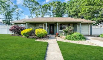 85 Williams Ave, Amityville, NY 11701