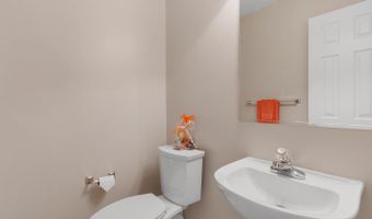 3914 ELITE St, Bowie, MD 20716