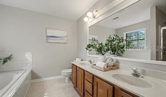 994 Dowlingwood Dr, Beaufort, SC 29902