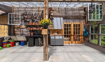 290 Leighton Rd, Augusta, ME 04330
