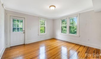 181 Courtland Pl, Asheville, NC 28801
