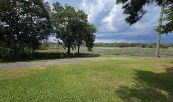 6 White Pond Blvd, Beaufort, SC 29902