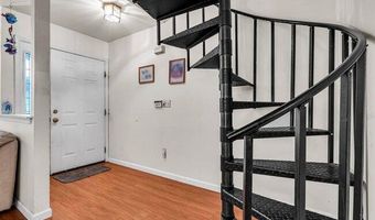 3 SUNNYDALE Ct, Bayville, NJ 08721