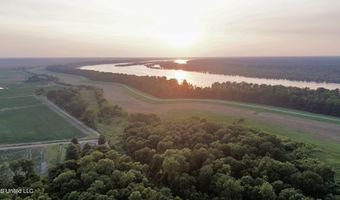 Bolivar Road, Benoit, MS 38725