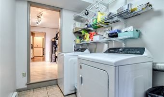 3401 Shomo Dr, Ashtabula, OH 44004