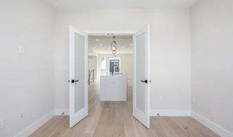 722 KENYON St NW A, Washington, DC 20010