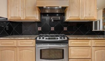 4251 Malibu Dr, Berthoud, CO 80513