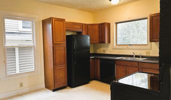 33 Shepard St, Bath, ME 04530