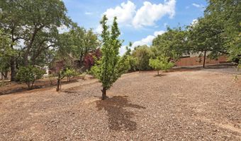 658 Live Oak Dr, Angels Camp, CA 95222