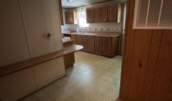 251 Windwood Ln, Moncks Corner, SC 29461