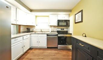 59 Old Lyme Dr 3, Amherst, NY 14221