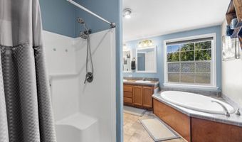 4919 G Loop Rd, Bow, WA 98232
