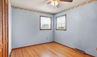 136 Cherry Ln, Burlington, VT 05401