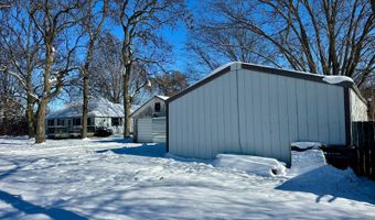 462 Knoxville Trl, Alpha, IL 61413